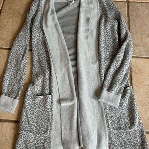 Yet Again Cotton Gray Leopard Print Women's XS Cardigan Sweater